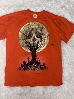 Gildan Adult M Halloween Design Short Slv Tee. Fun